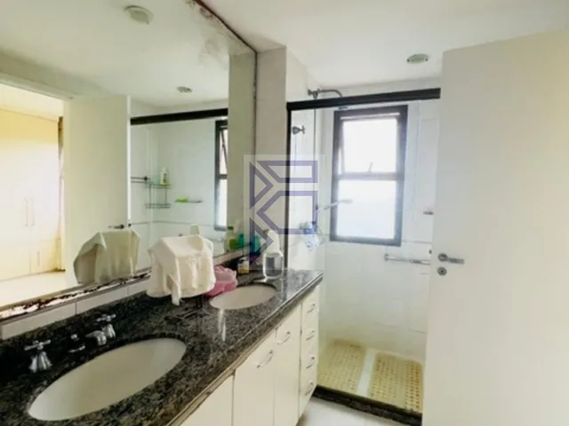 Imagem 11: Apartamento de Luxo à Venda na Barra da Tijuca, Rio de Janeiro - sol nascente, andar