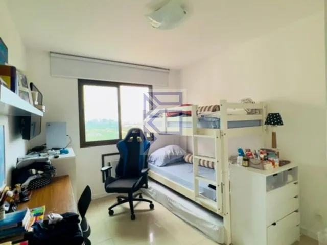 Imagem 4: Apartamento de Luxo à Venda na Barra da Tijuca, Rio de Janeiro - sol nascente, andar