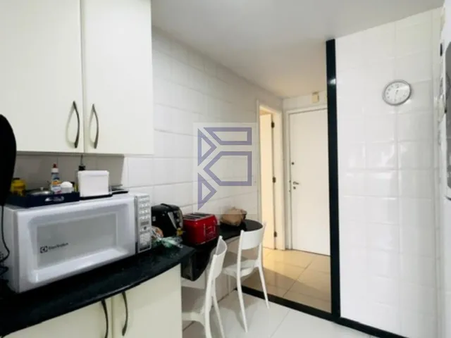 Imagem 12: Apartamento de Luxo à Venda na Barra da Tijuca, Rio de Janeiro - sol nascente, andar