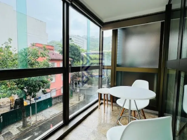 Imagem 7: Imperdível oportunidade de investimento: Apartamento de 2 quartos no Leblon, Rio de