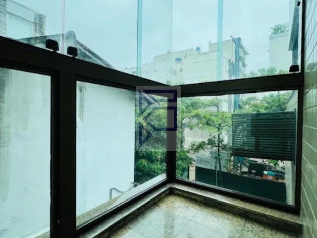 Imagem 10: Imperdível oportunidade de investimento: Apartamento de 2 quartos no Leblon, Rio de