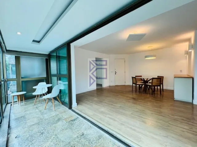 Imagem 8: Imperdível oportunidade de investimento: Apartamento de 2 quartos no Leblon, Rio de