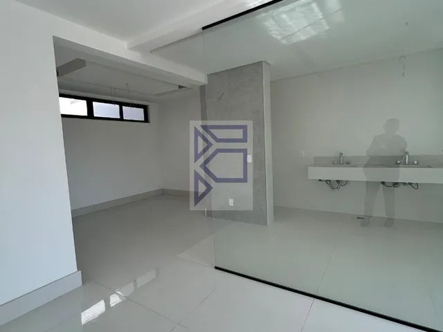 Imagem 2: Luxuosa casa em condomínio à venda na Barra da Tijuca, Rio de...
