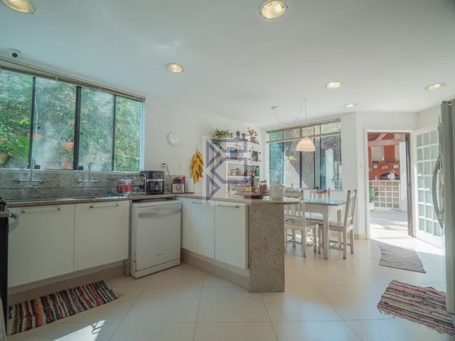 Imagem 3: Casa de luxo em condomínio na Barra da Tijuca, Rio de Janeiro - 4 quartos, 3 suítes, 3