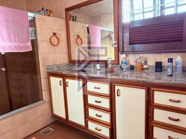 Imagem 6: Imóvel Exclusivo: Casa de Luxo em Condomínio na Barra da Tijuca, Rio de Janeiro - 4