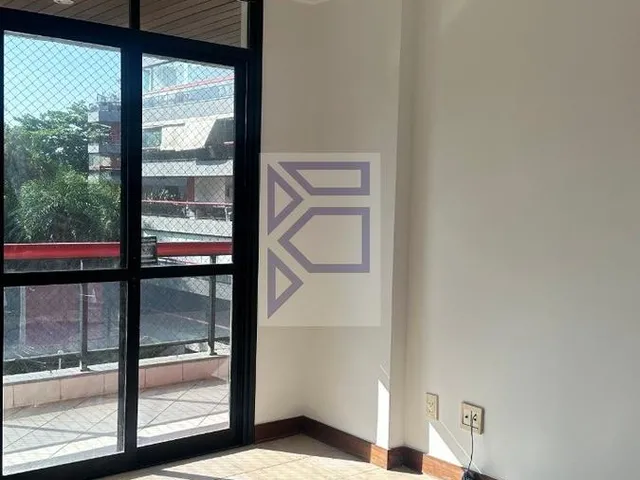 Imagem 12: Imperdível Apartamento de Luxo na Barra da Tijuca - 4 Quartos, 2 Suítes, 2 Salas, 4