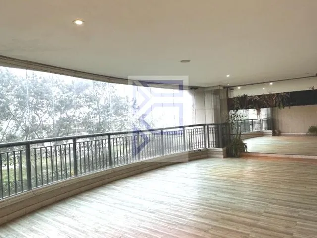 Imagem 3: Apartamento de Luxo na Barra da Tijuca, Rio de Janeiro - 5 Quartos, 4 Suítes, 435m²