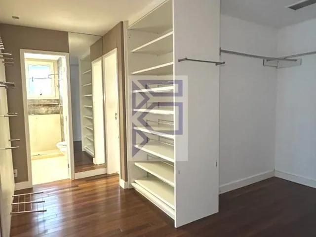 Imagem 6: Apartamento de Luxo na Barra da Tijuca, Rio de Janeiro - 5 Quartos, 4 Suítes, 435m²