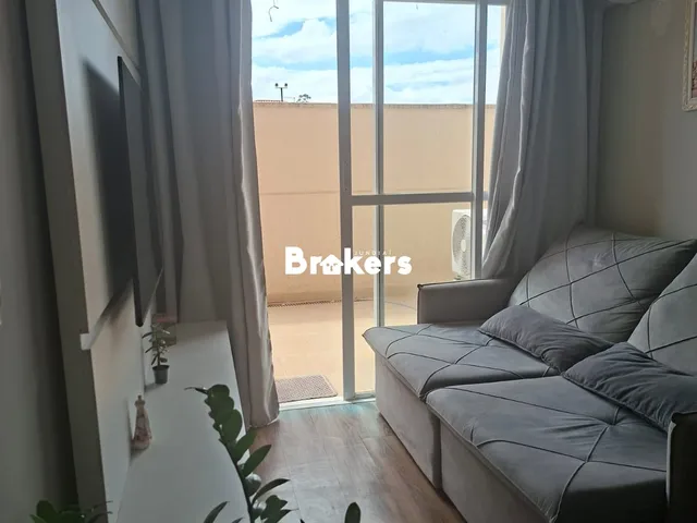 Imagem: O apartamento possui 2 Dormitórios, 1 Banheiro, 1 Vaga na