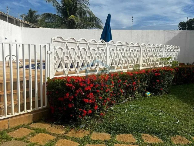 Imagem 4: Village em condomínio no Miragem