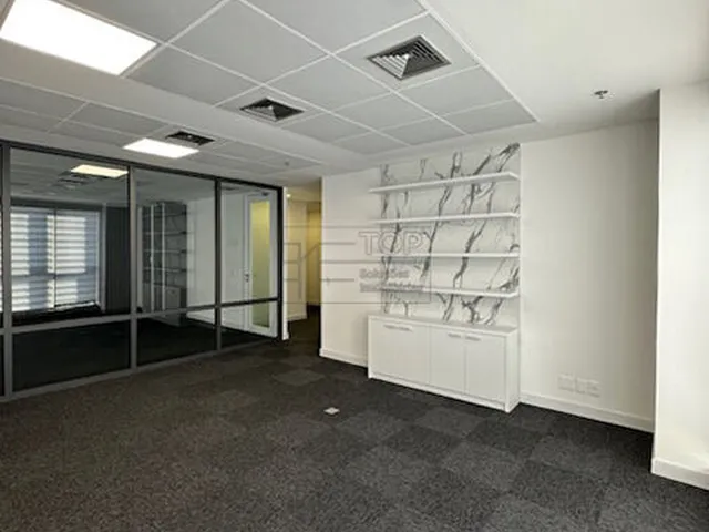 Imagem 2: Sala comercial para alugar no bairro Centro - Curitiba/PR