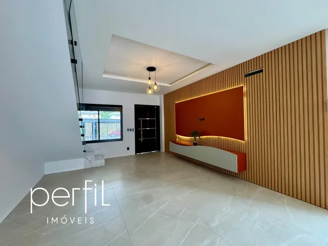 Imagem 3: Imperdível: Casa à venda em Joinville-SC, com 3 quartos, 3 suítes, 2 salas e 172m² de