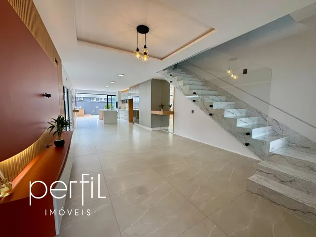 Imagem 12: Imperdível: Casa à venda em Joinville-SC, com 3 quartos, 3 suítes, 2 salas e 172m² de