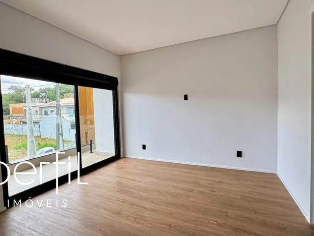 Imagem 10: Imperdível: Casa à venda em Joinville-SC, com 3 quartos, 3 suítes, 2 salas e 172m² de