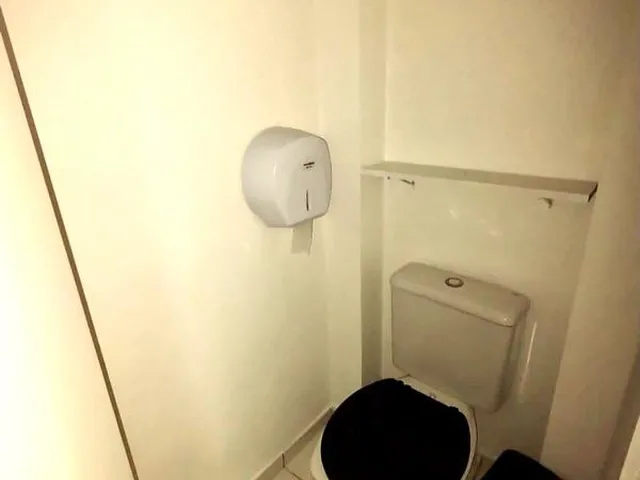 Imagem 8: SALA COMERCIAL em Porto Alegre - Rio Grande do Sul, Floresta
