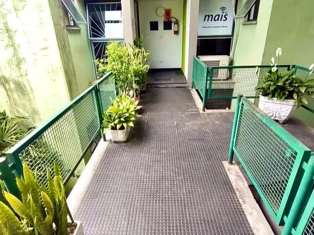 Imagem 4: SALA COMERCIAL em Porto Alegre - Rio Grande do Sul, Floresta