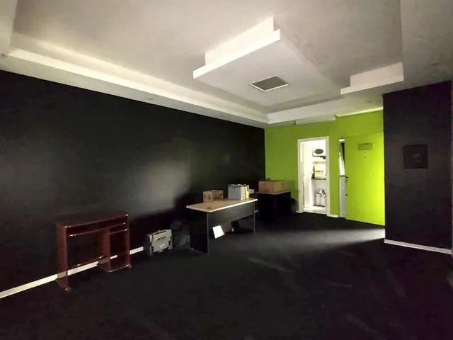 Imagem 11: SALA COMERCIAL em Porto Alegre - Rio Grande do Sul, Floresta