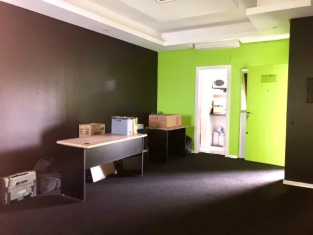 Imagem 6: SALA COMERCIAL em Porto Alegre - Rio Grande do Sul, Floresta