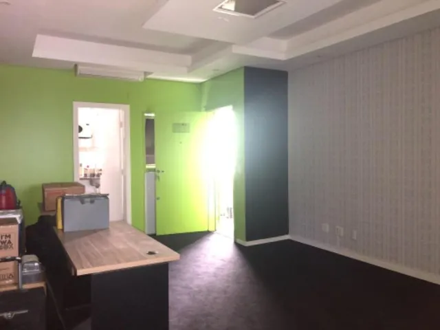 Imagem 5: SALA COMERCIAL em Porto Alegre - Rio Grande do Sul, Floresta