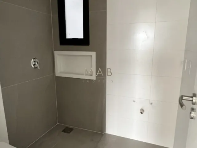 Imagem 15: Apartamento à Venda com VISTA MAR (Permanente), no Saint Humbert Residence, a 80 metros