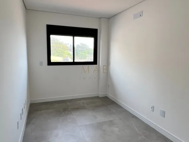 Imagem 16: Lindo Apartamento à Venda, no Saint Humbert Residence, a 80 metros da Praia dos
