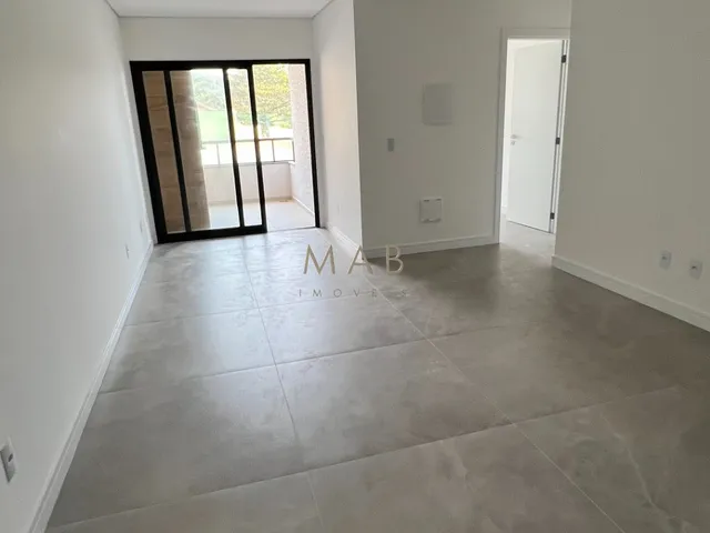 Imagem 4: Lindo Apartamento à Venda, no Saint Humbert Residence, a 80 metros da Praia dos
