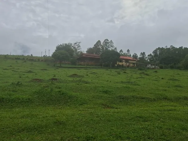Imagem: SÍTIO À VENDA EM ITATIAIUÇU/MG - Área