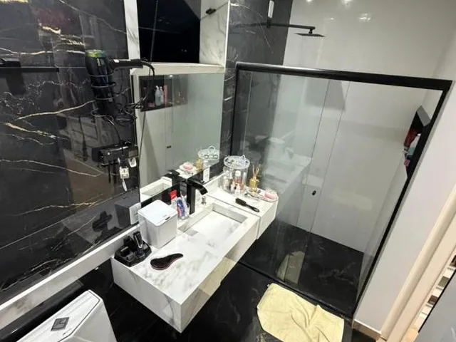 Imagem 5: CASA DE LUXO À VENDA EM CONTAGEM/MG , Área de 915 m²