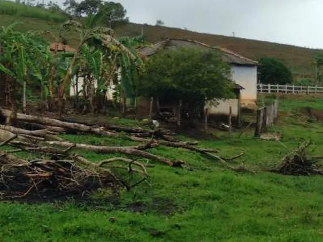 Imagem 5: Vendo um belíssimo sítio em Crucilândia/MG, com 15.000 m² de terreno