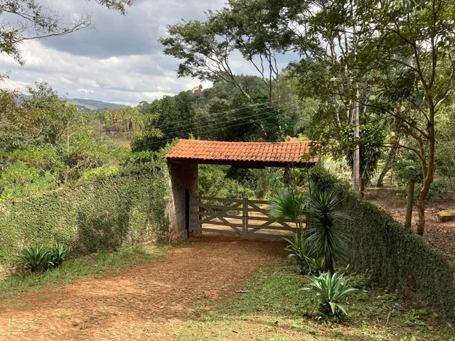 Imagem 2: Ótimo sítio a venda localizado na cidade de Itatiaiuçu/MG, com 23.000 m²