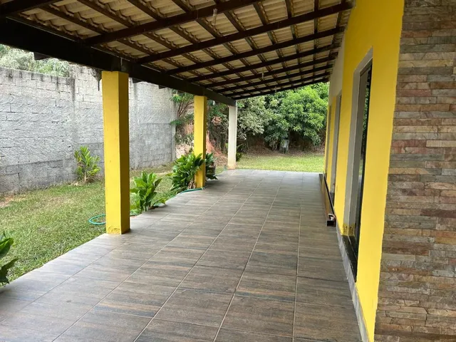 Imagem: Belíssima Chácara à Venda em Crucilândia/MG