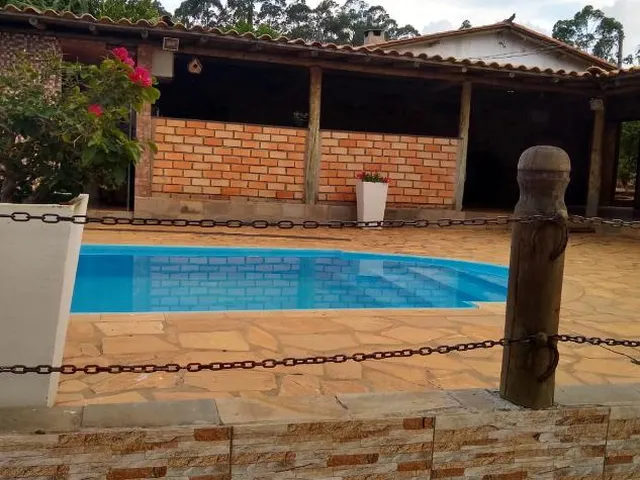 Imagem 4: Vendo linda chácara em Crucilândia/MG com 1.200 m² de área total
