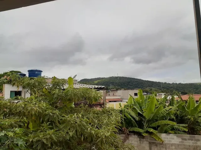 Imagem 3: Vendo uma ótima casa em Betim ( valor 350.000,00