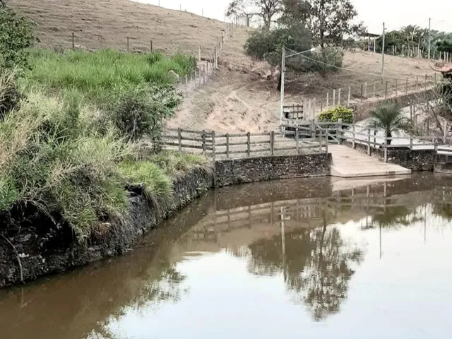 Imagem 9: Vendo excelente fazenda localizada no município de Itaúna/MG, com área total de 94