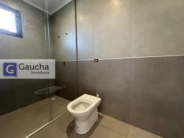 Imagem 7: Sobrado 3 Suítes com piscina Maria Luiza