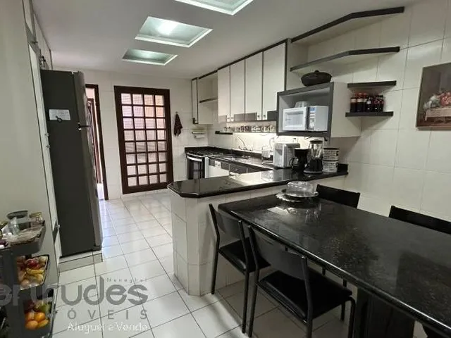 Imagem 3: Casa Duplex para Venda na Mata da Praia