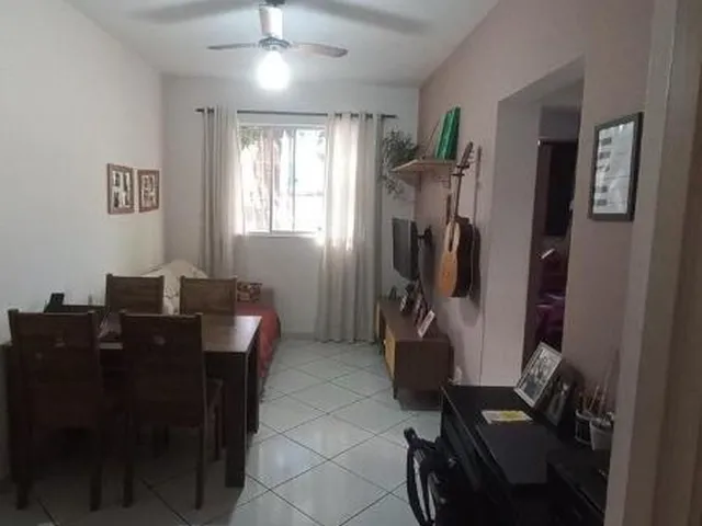 Imagem 3: Casa Duplex a Venda em Morada de santa Fé