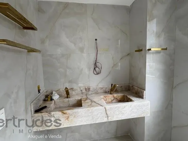 Imagem 16: Apartamento com 4 Quartos para Venda na Praia do Canto