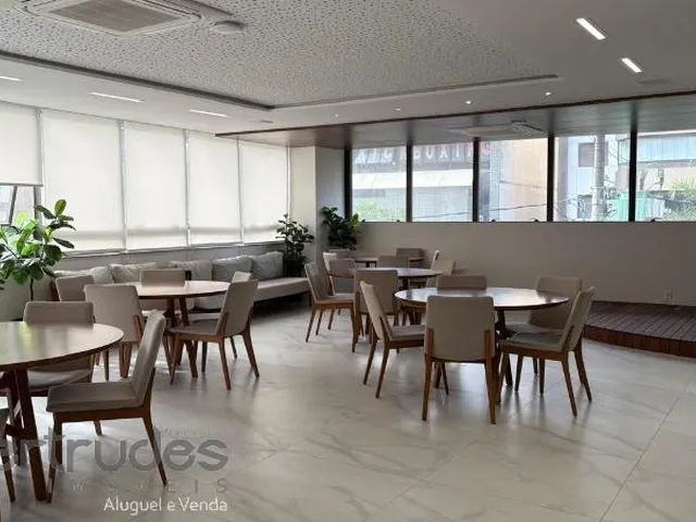Imagem 15: Apartamento com 4 Quartos para Venda na Praia do Canto