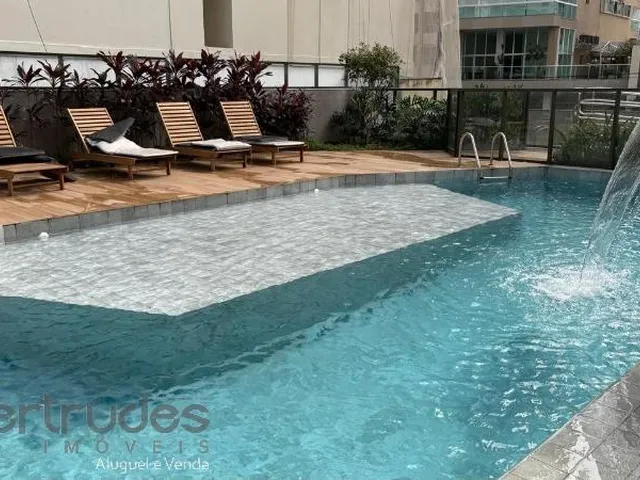 Imagem 3: Apartamento com 4 Quartos para Venda na Praia do Canto