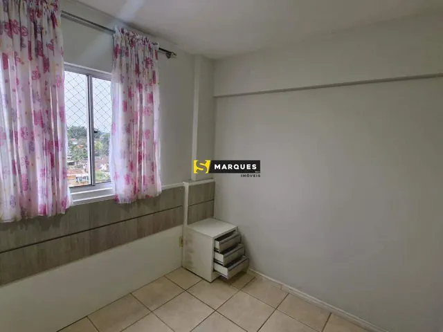 Imagem 4: Apartamento de 2 Dormitórios Semimobiliado no Jarivatuba - 66m² com Garagem Coberta