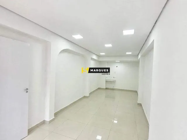 Imagem 5: Sala Comercial 70m² na Anita Garibaldi - Alto Fluxo e Vitrine para seu Negócio