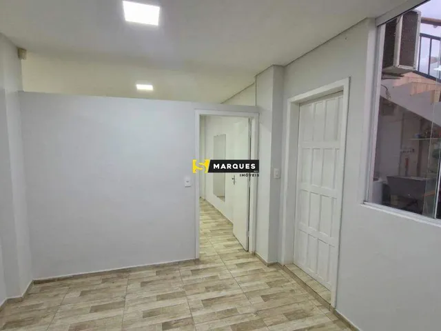 Imagem 4: Sala para aluguel com 152 m², 6 vagas e 1 banheiro no Itaum, Joinville