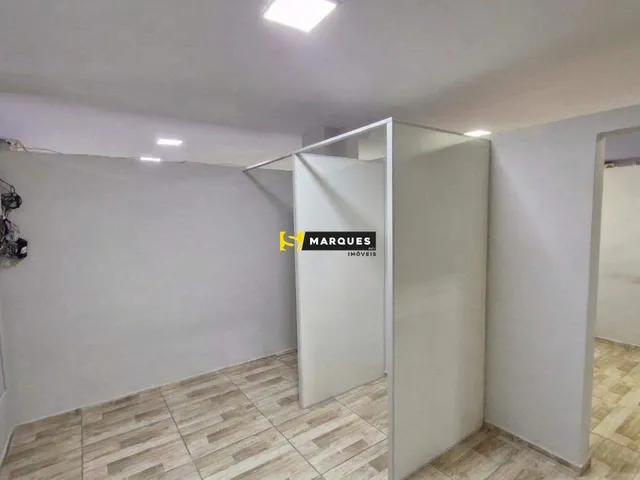 Imagem 6: Sala para aluguel com 152 m², 6 vagas e 1 banheiro no Itaum, Joinville