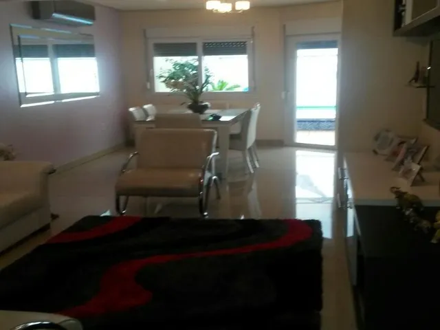 Imagem 11: EXCELENTE RESIDÊNCIA DIFERENCIADA- Uma Suíte com closet + 02 Dormitórios semi Suíte