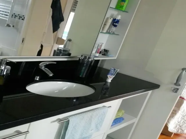 Imagem 16: EXCELENTE RESIDÊNCIA DIFERENCIADA- Uma Suíte com closet + 02 Dormitórios semi Suíte