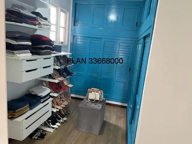Imagem 15: Casa com 546 m², 3 andares, 6 dormitórios, 2 suites, 3 salas, cozinha, área de