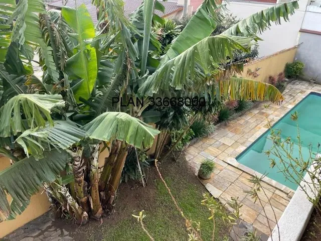 Imagem 9: Casa com 546 m², 3 andares, 6 dormitórios, 2 suites, 3 salas, cozinha, área de