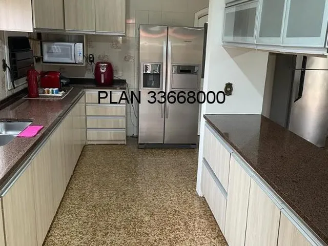 Imagem 12: Casa com 546 m², 3 andares, 6 dormitórios, 2 suites, 3 salas, cozinha, área de