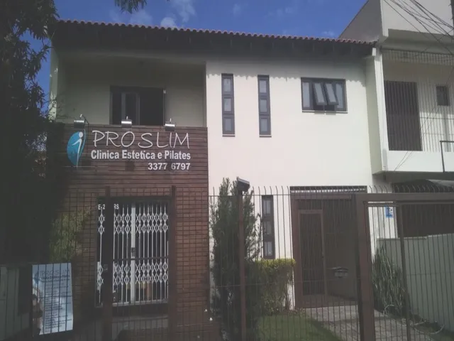 Imagem: Casa de rua comercial ou residencial porto